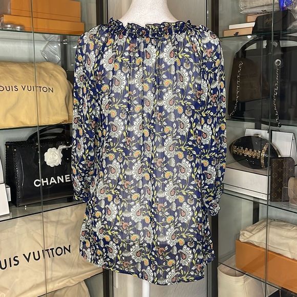 OLD NAVY | Sheer 3/4 Sleeve Paisley Blouse in Blue - Picture 3 of 3